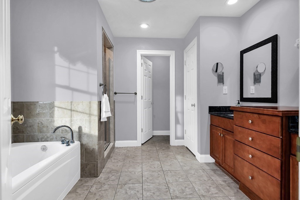 35 Liberty Road Bedford, MA 01730 - Photo 28 of 42