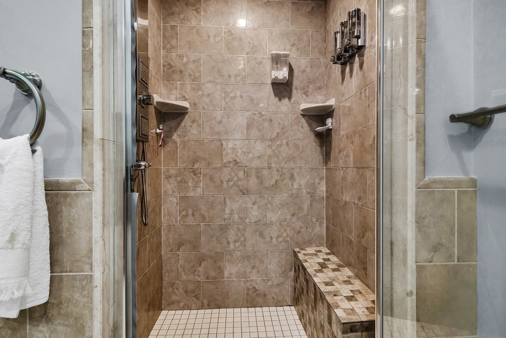 35 Liberty Road Bedford, MA 01730 - Photo 30 of 42