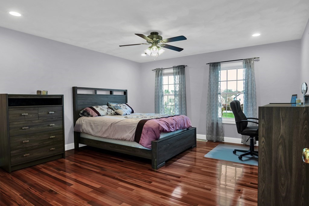 35 Liberty Road Bedford, MA 01730 - Photo 33 of 42