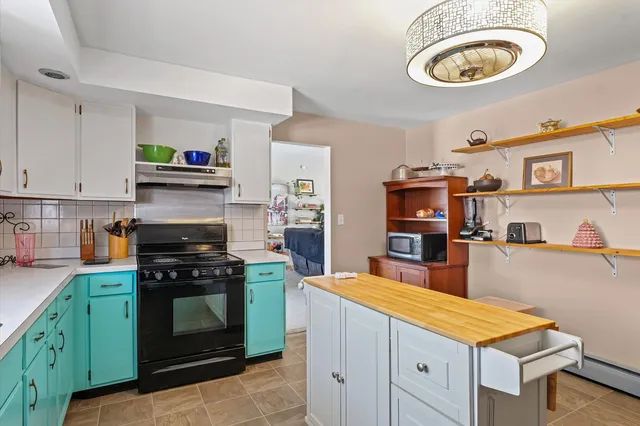 $290,000 | 2018 South Cottage Grove Avenue, Urbana, IL 61801