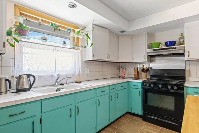 $290,000 | 2018 South Cottage Grove Avenue, Urbana, IL 61801