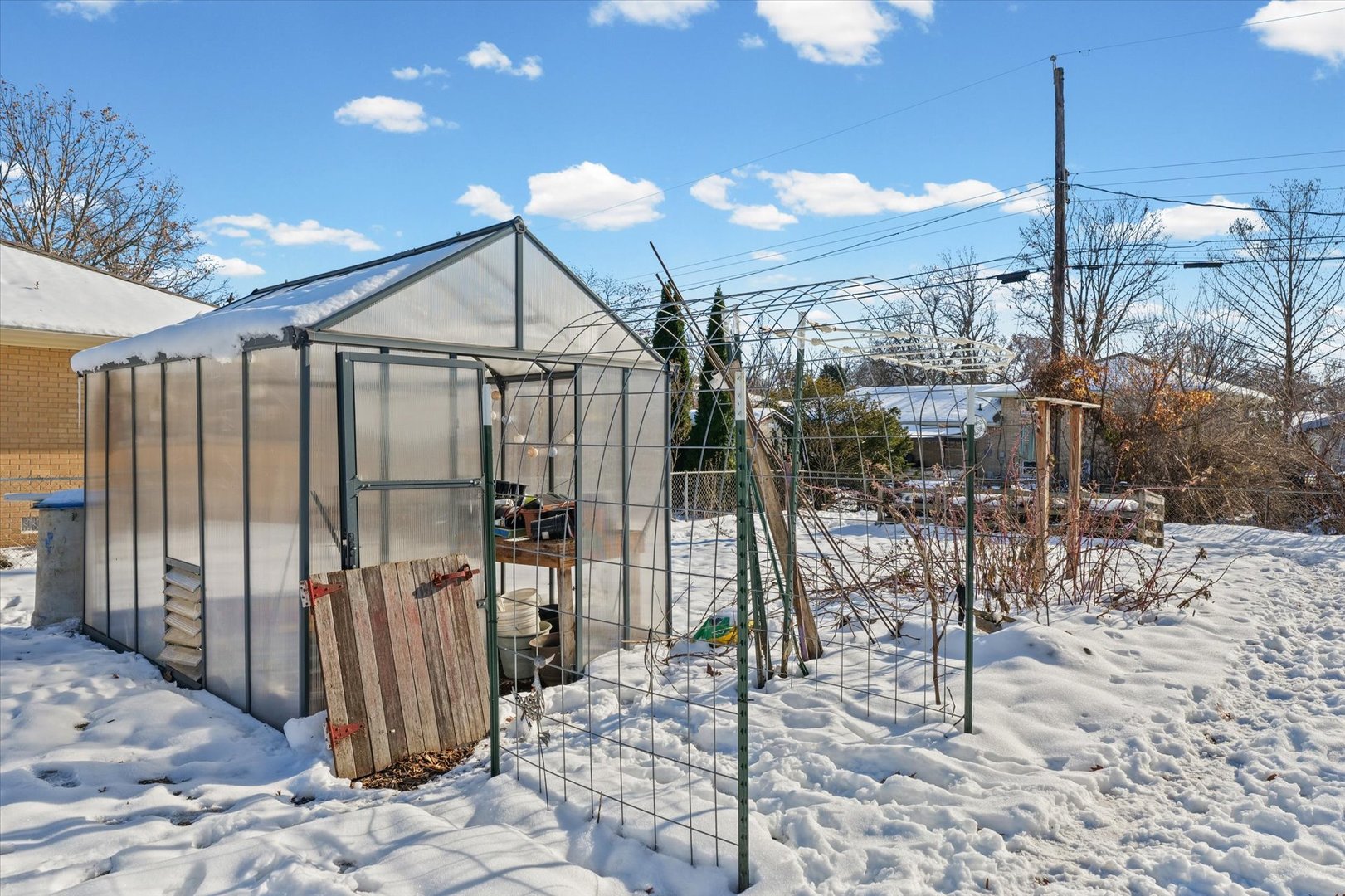 2018 South Cottage Grove Avenue Urbana, IL 61801 - Photo 30 of 31 a view of a house