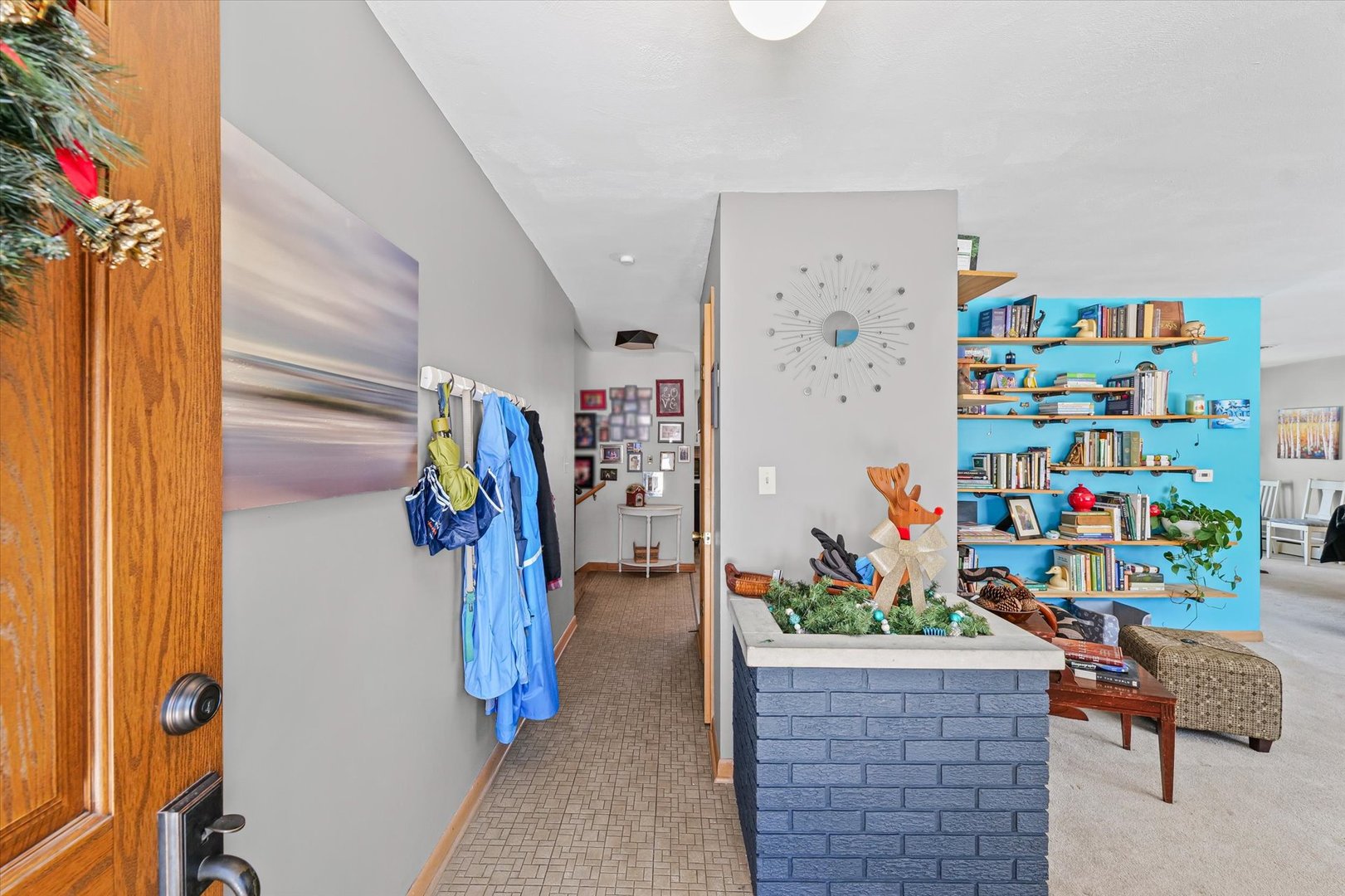 2018 South Cottage Grove Avenue Urbana, IL 61801 - Photo 4 of 31 a view of play room with toys