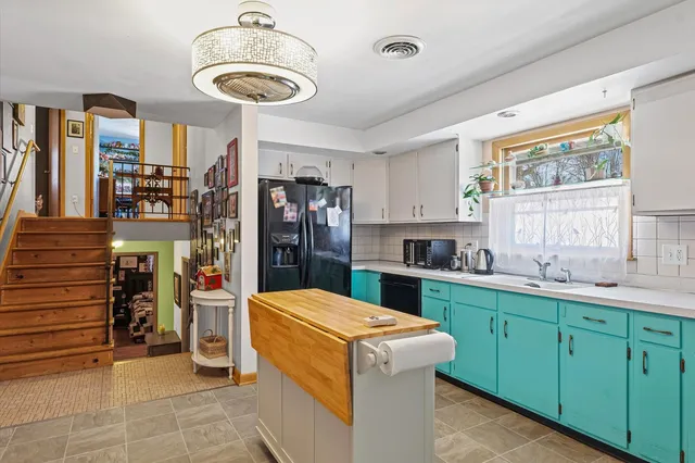 $290,000 | 2018 South Cottage Grove Avenue, Urbana, IL 61801