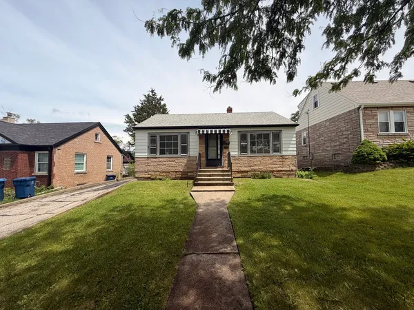 $2,500 | 1941 Herbert Avenue, Berkeley, IL 60163