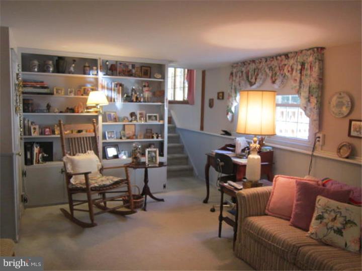 203 Ridge Road Southampton, NJ 08088 - Photo 17 of 25 Family Room