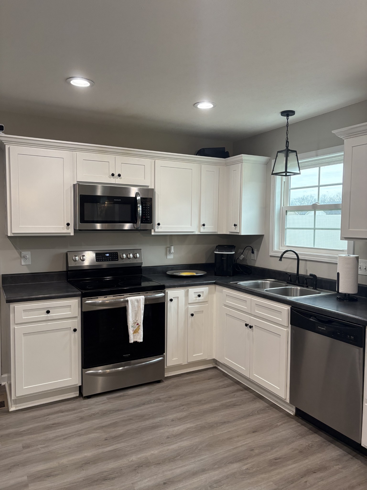 2359 Claude Fox Road Cornersville, TN 37047 - Photo 4 of 13