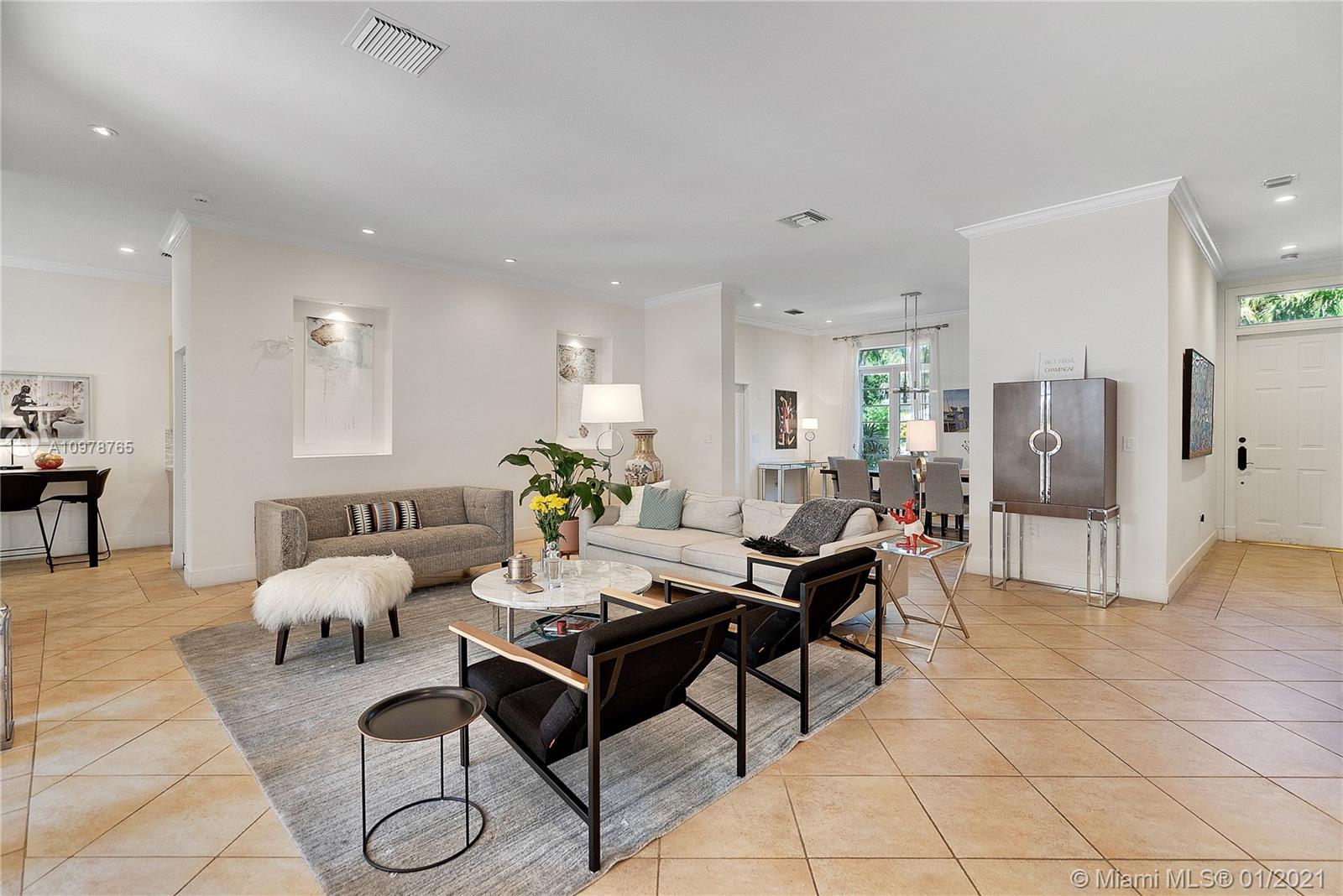 4066 El Prado Boulevard Miami, FL 33133 - Photo 13 of 37