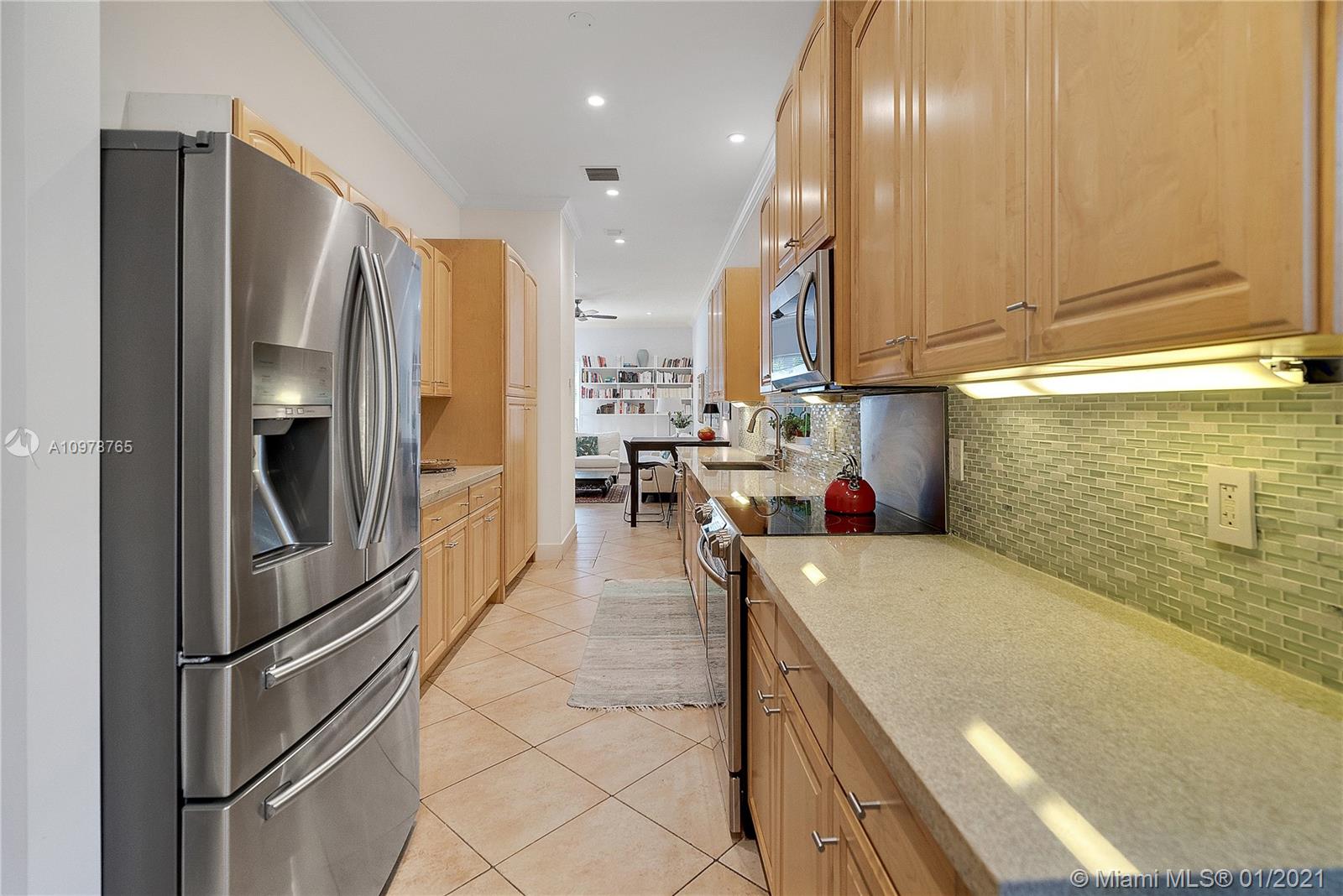 4066 El Prado Boulevard Miami, FL 33133 - Photo 19 of 37