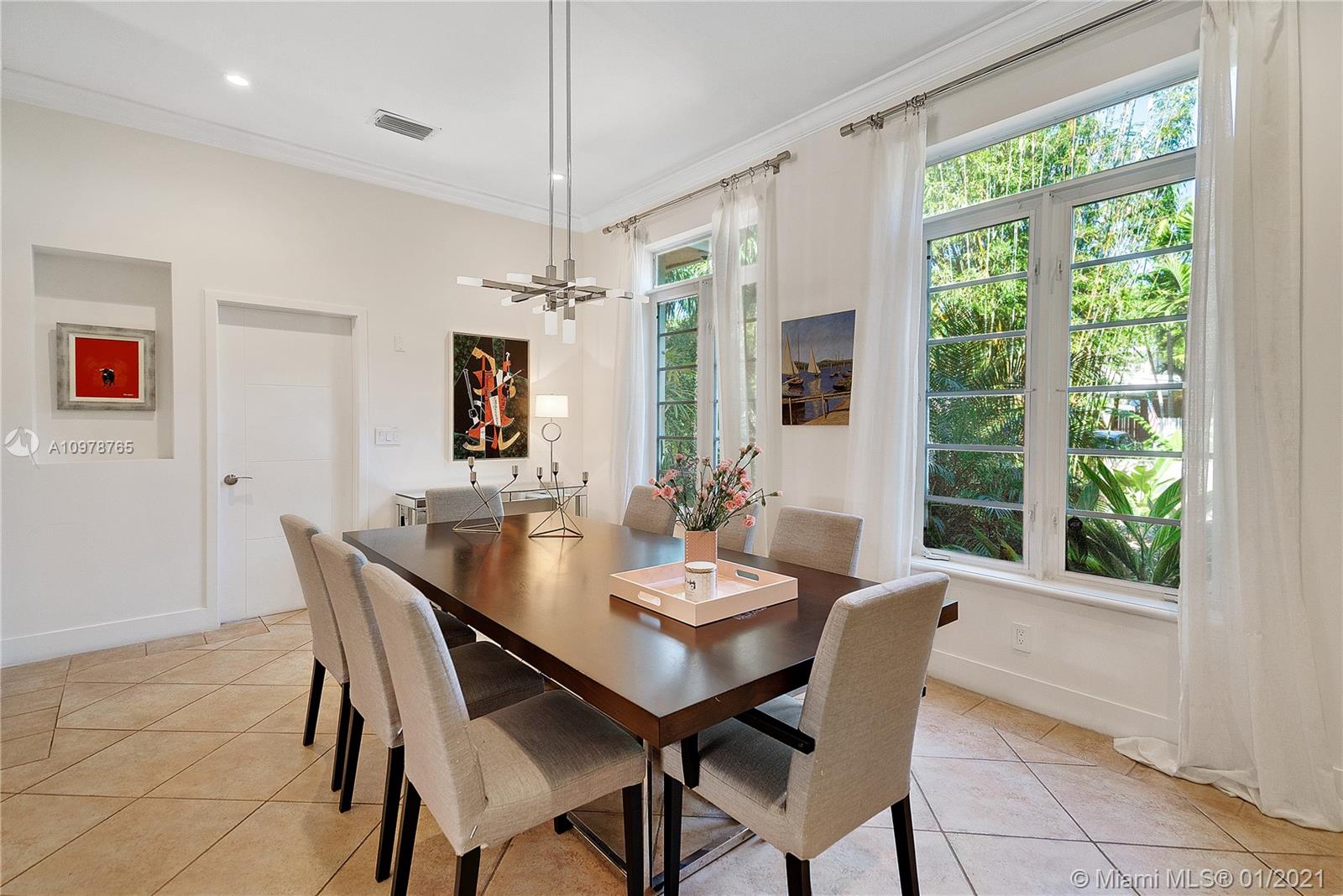 4066 El Prado Boulevard Miami, FL 33133 - Photo 4 of 37