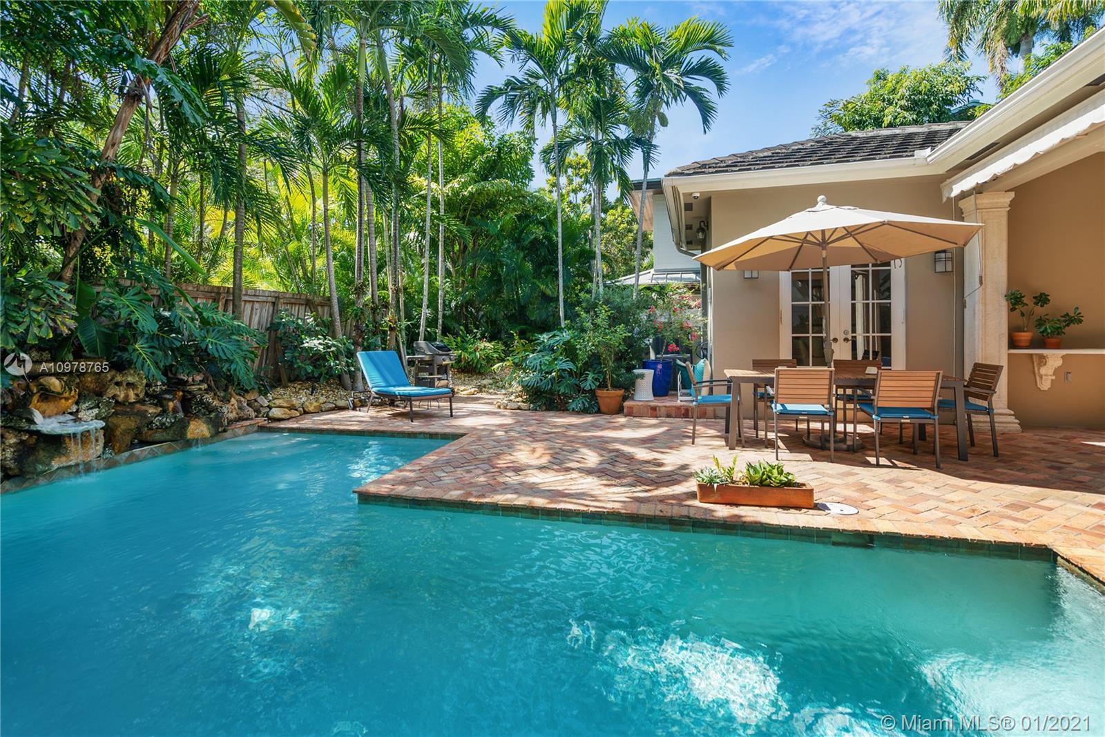 4066 El Prado Boulevard Miami, FL 33133 - Photo 35 of 37