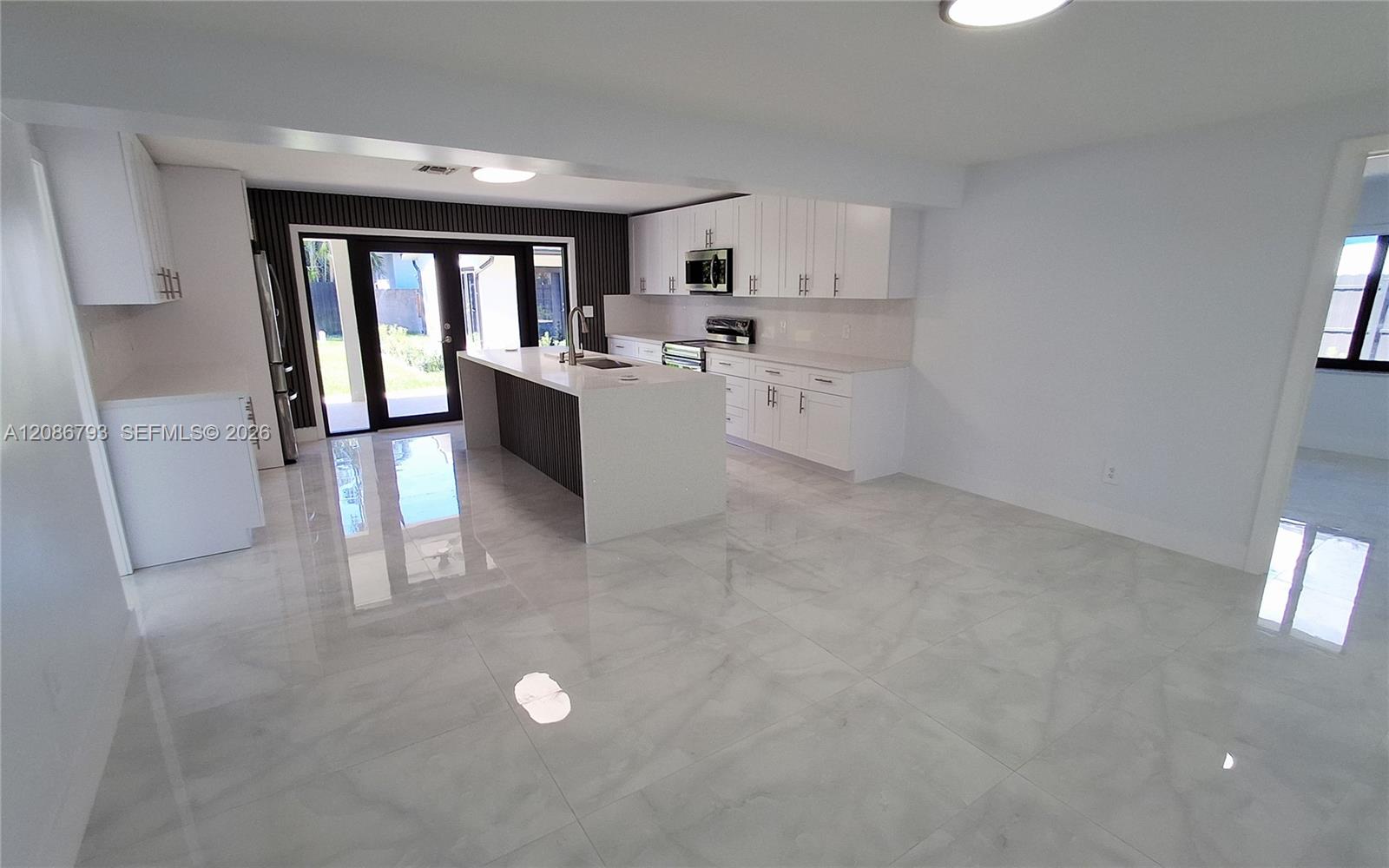 216 Shadow Way Miami Springs, FL 33166 - Photo 44 of 57 Gallery Image 44