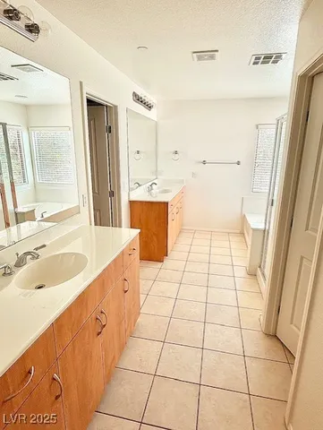 $2,000 | 7943 Garden Stone Court, Las Vegas, NV 89149