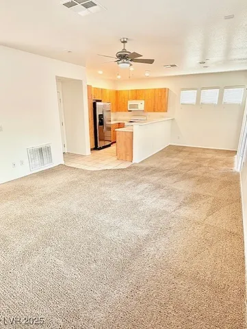 $2,000 | 7943 Garden Stone Court, Las Vegas, NV 89149