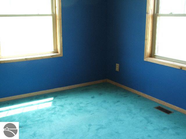 3925 Putnam Road Hale, MI 48739 - Photo 7 of 9 1755264-6.JPG