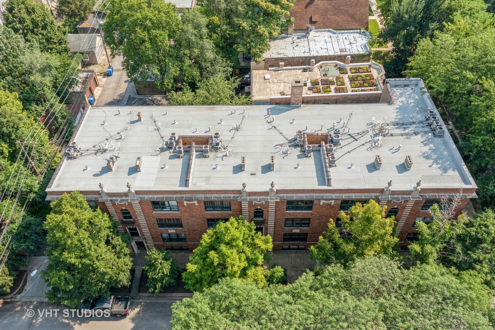 1965 West Cullom Avenue, Unit 3 Chicago, IL 60613 - Photo 19 of 19 an aerial view of a house