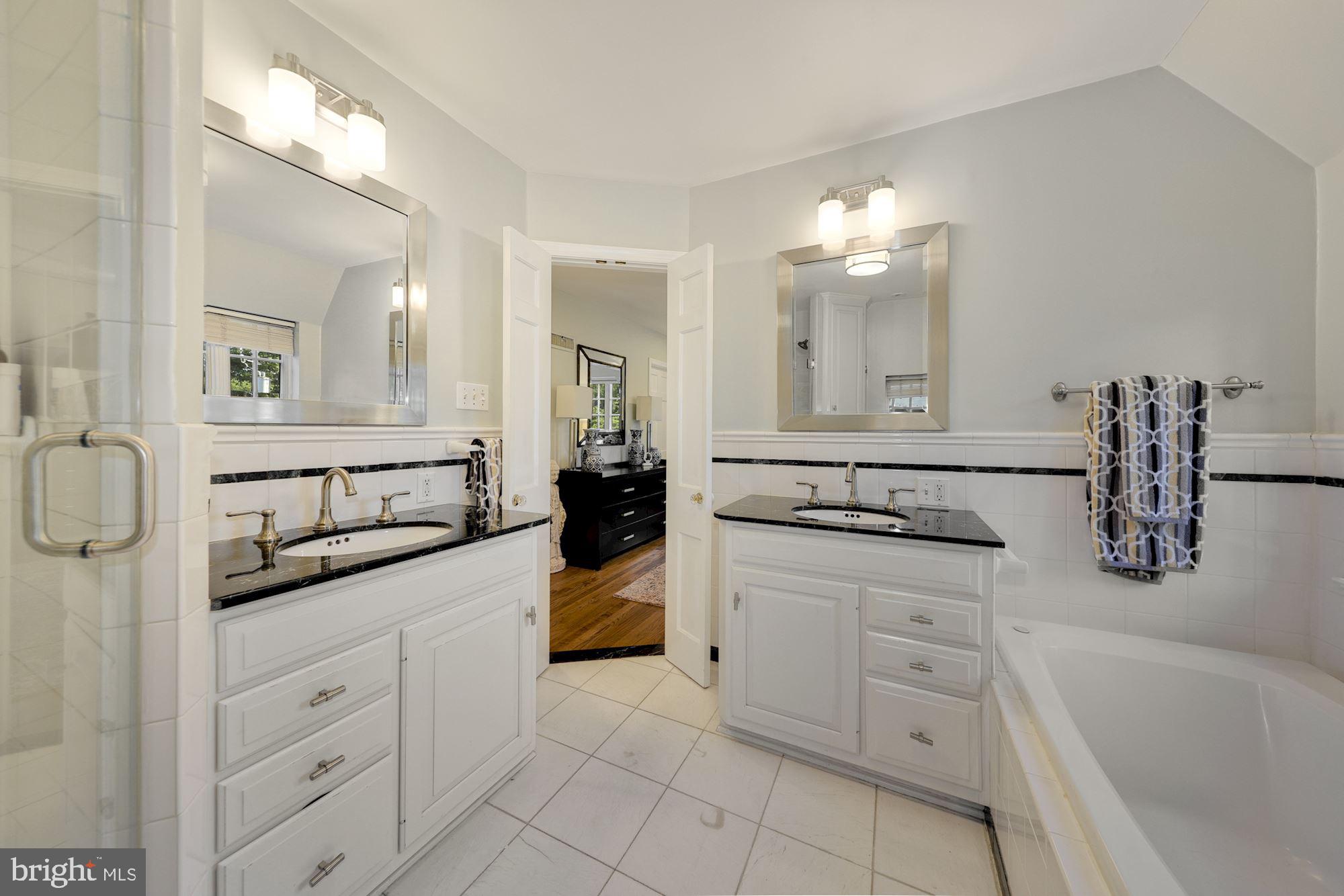 3110 Rolling Road Chevy Chase, MD 20815 - Photo 26 of 46 En-Suite Owners Bathroom