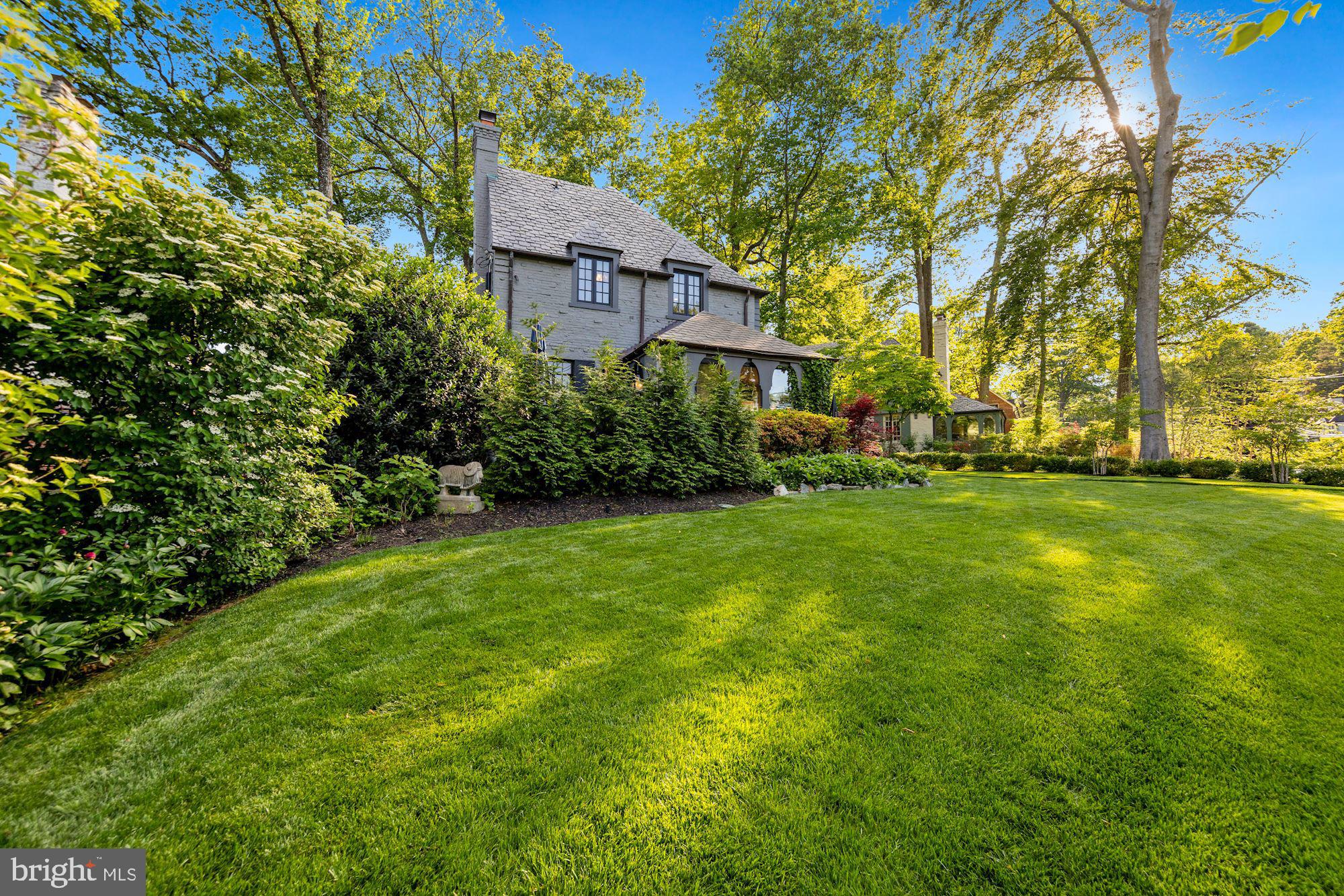 3110 Rolling Road Chevy Chase, MD 20815 - Photo 41 of 46 Front Yard