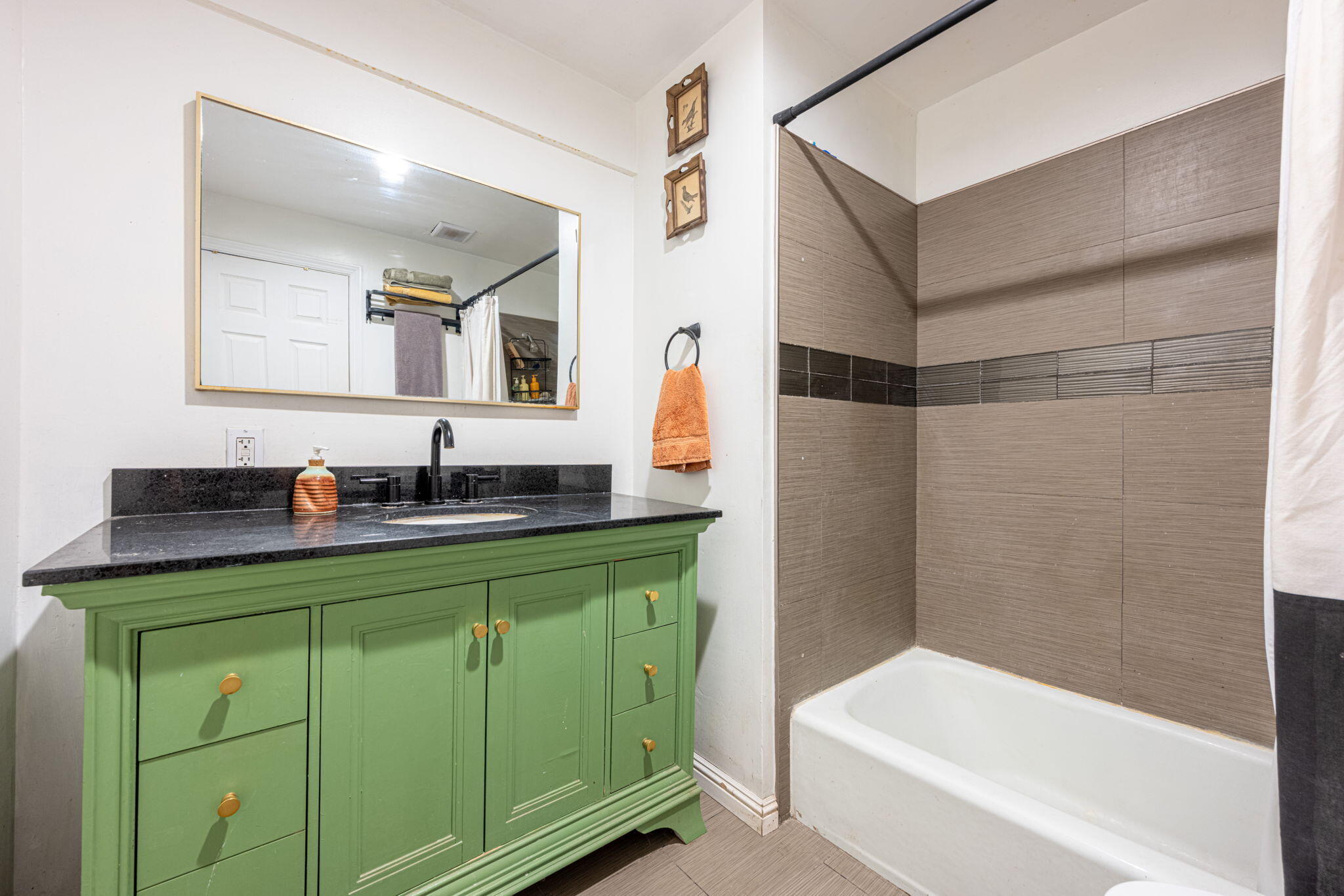 3263 Inca Circle St. George, UT 84790 - Photo 25 of 36 Primary Bathroom