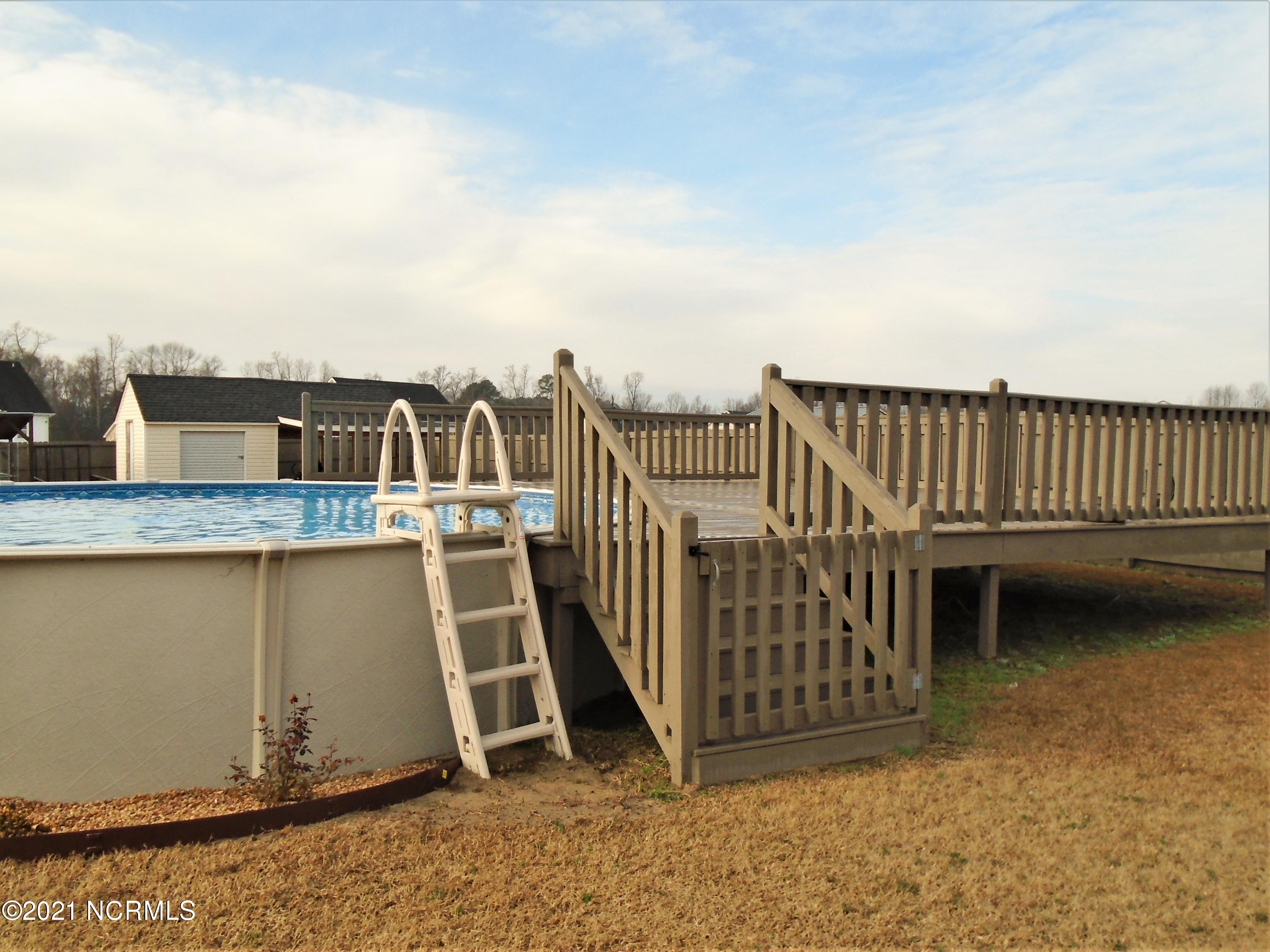 4033 Baybrook Road Nashville, NC 27856 - Photo 10 of 46 DSC00984 (2)