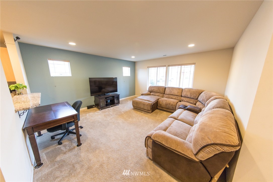 933 Panorama Ridge Mount Vernon, WA 98273 - Photo 4 of 16 Gallery Image 4