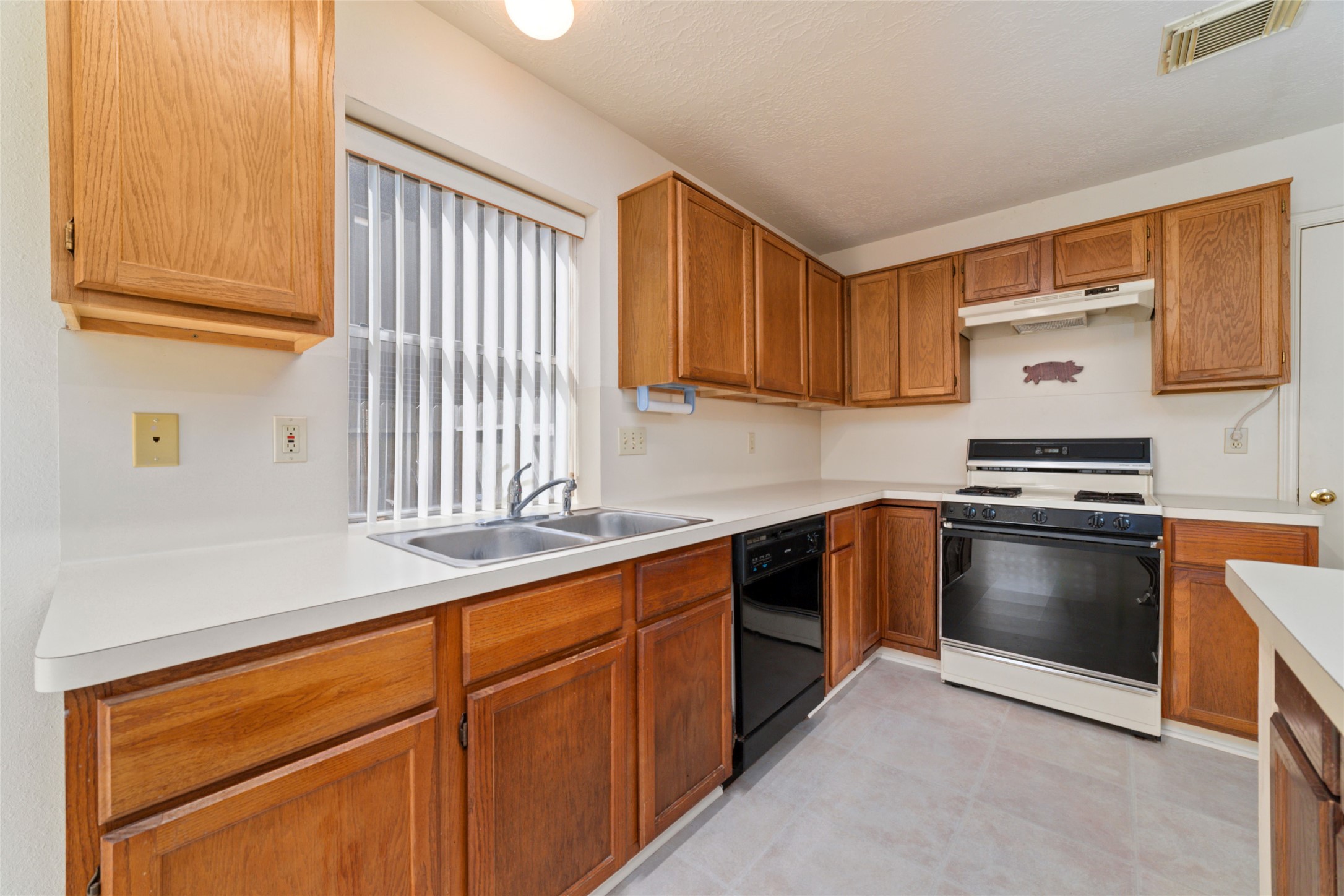 3327 Keygate Drive Spring, TX 77388 - Photo 18 of 37