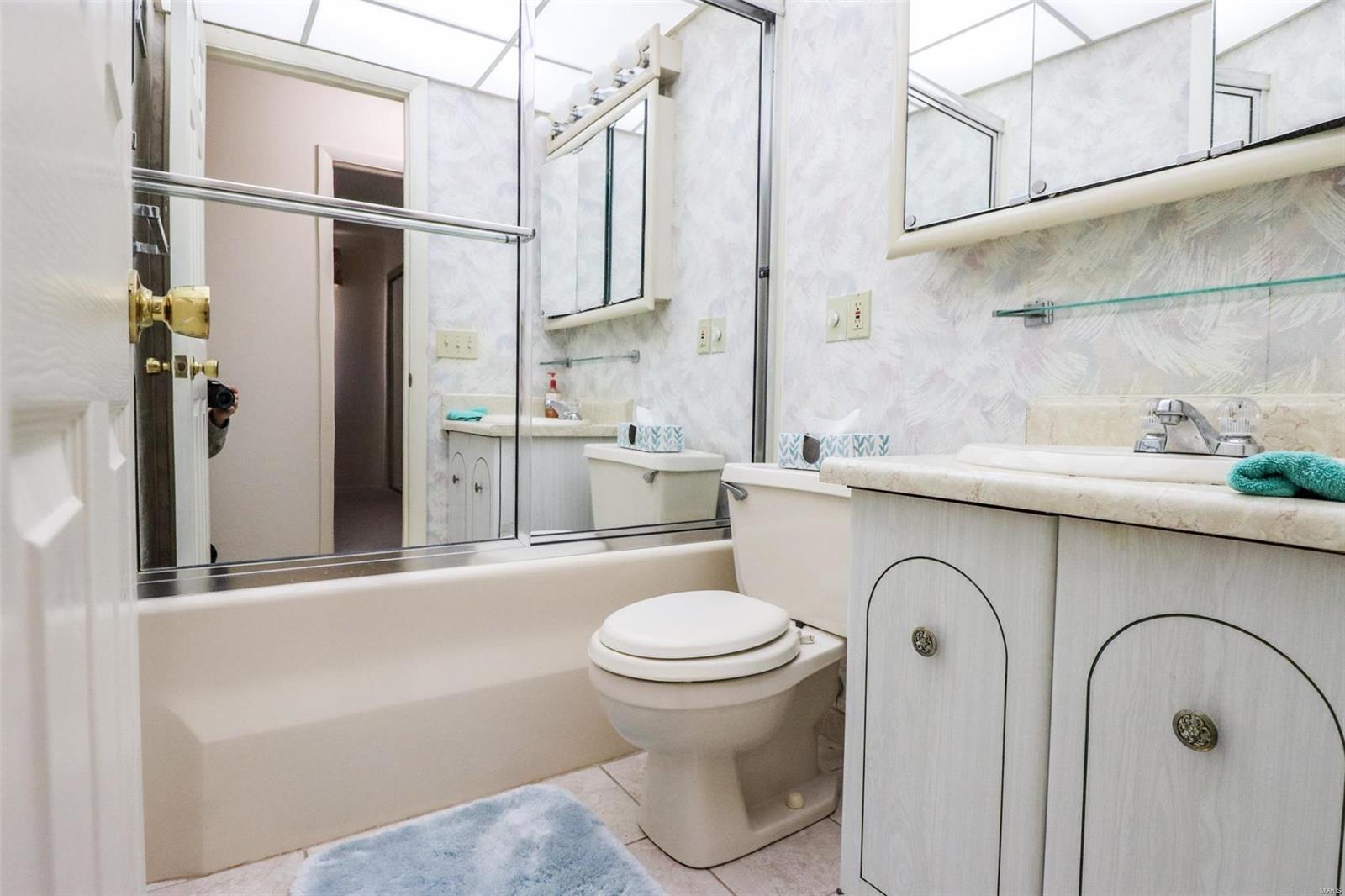 5108 Milburn Road St. Louis, MO 63129 - Photo 22 of 32