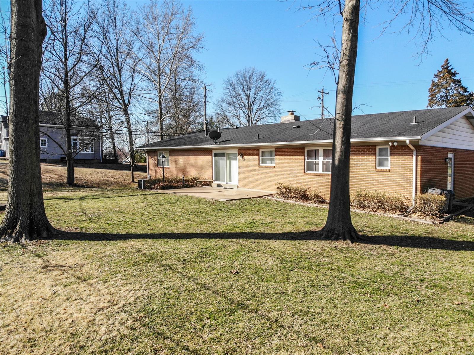 5108 Milburn Road St. Louis, MO 63129 - Photo 31 of 32