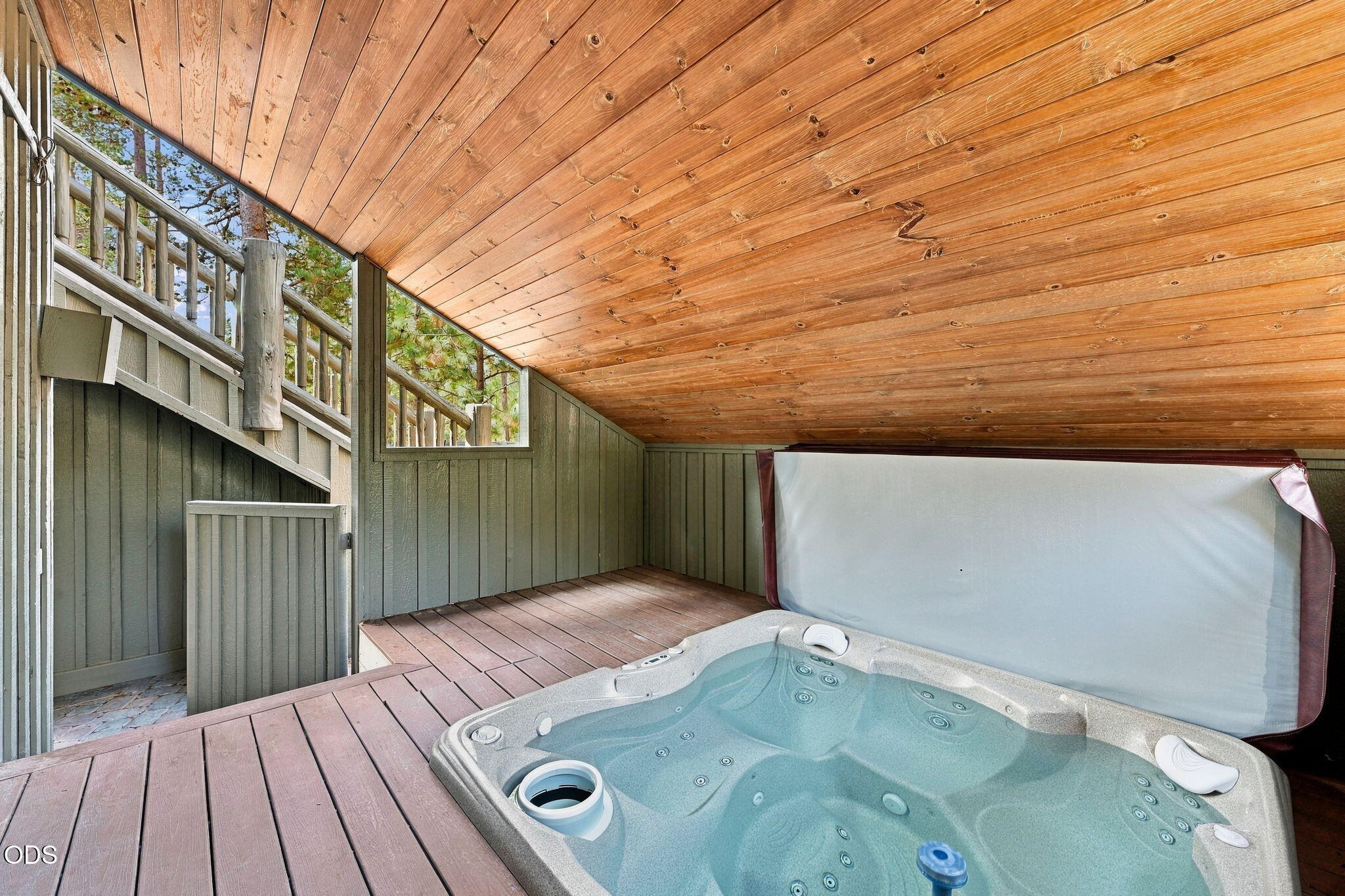 18211 Oregon Loop, Unit 1 Sunriver, OR 97707 - Photo 48 of 72 Gallery Image 48