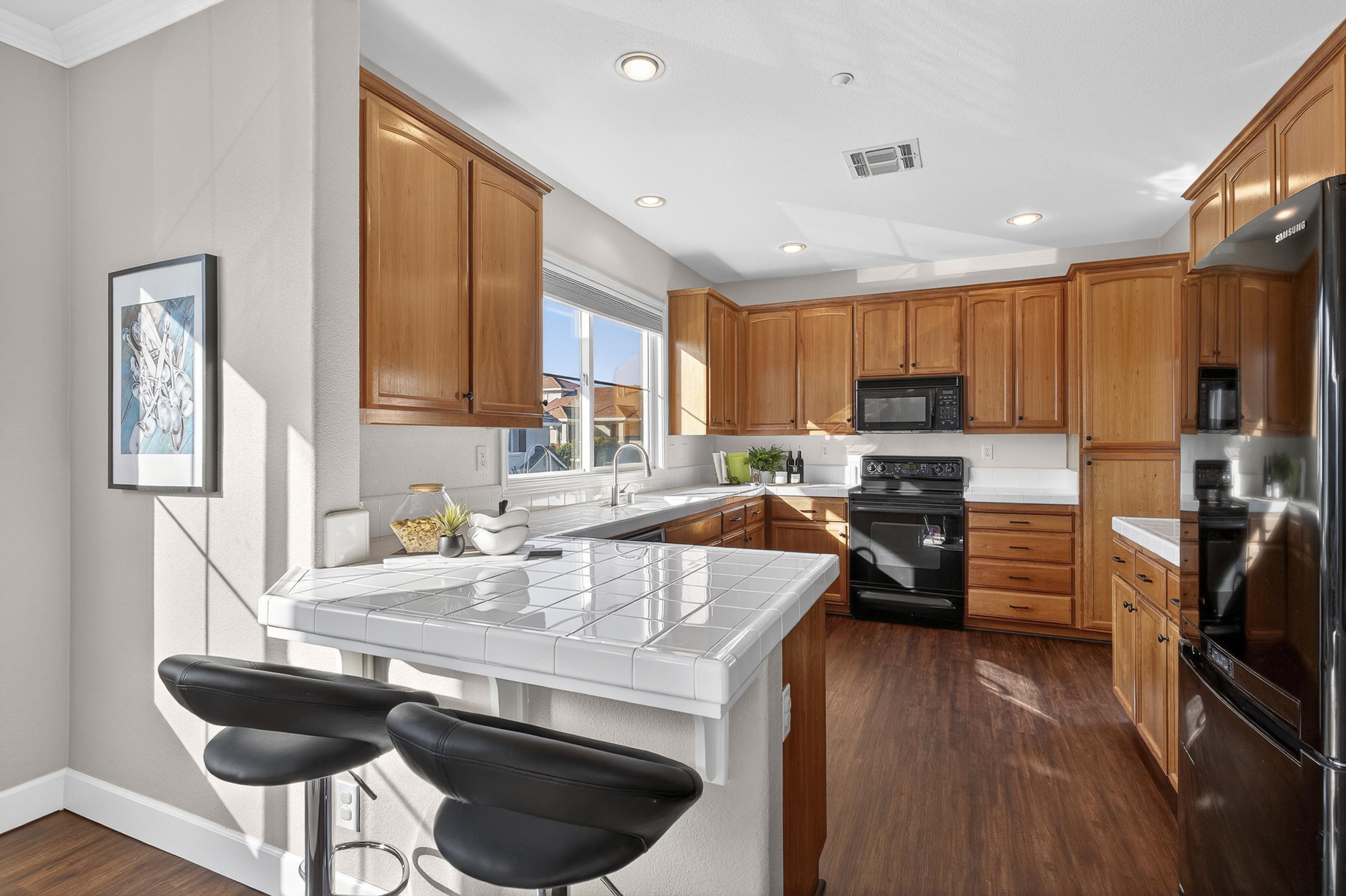 4503 Sandyford Court Dublin, CA 94568 - Photo 12 of 40