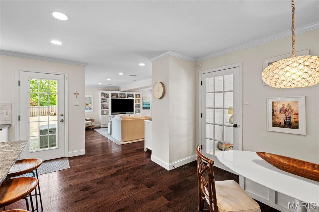 46 Enfield Road St. Louis, MO 63132 - Photo 12 of 42