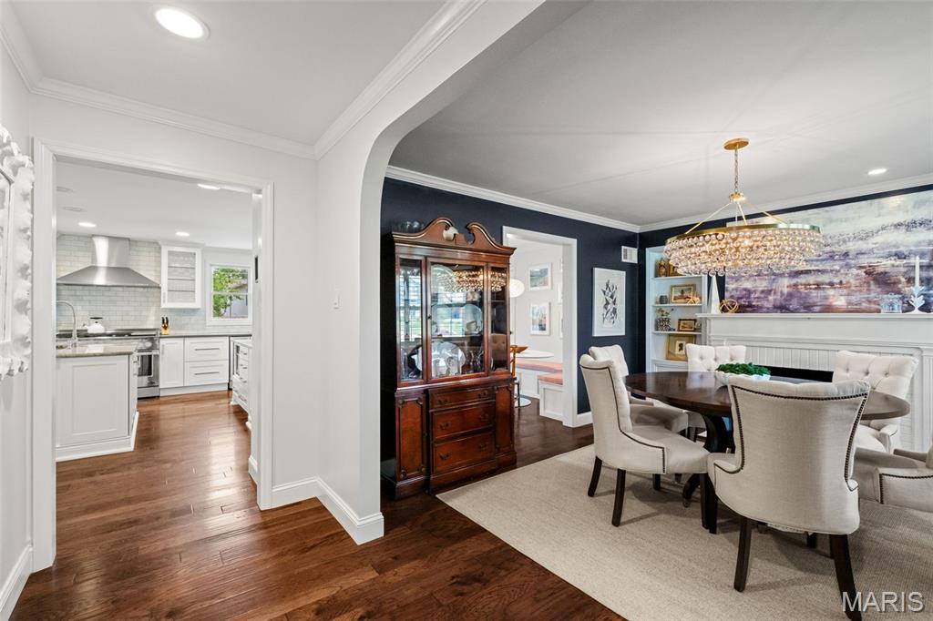 46 Enfield Road St. Louis, MO 63132 - Photo 4 of 42