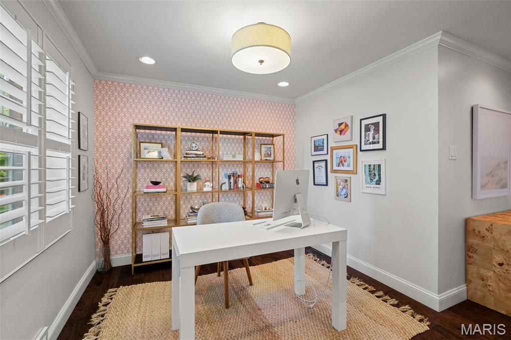 46 Enfield Road St. Louis, MO 63132 - Photo 8 of 42