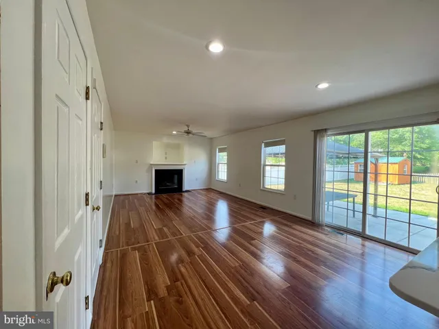 $2,600 | 210 Posting Way, Charles Town, WV 25414