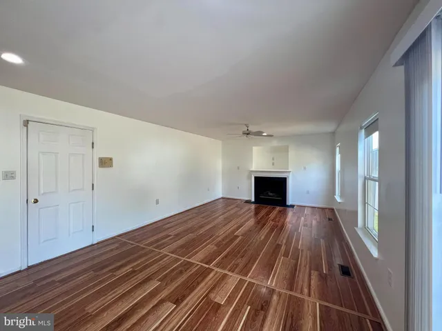 $2,600 | 210 Posting Way, Charles Town, WV 25414