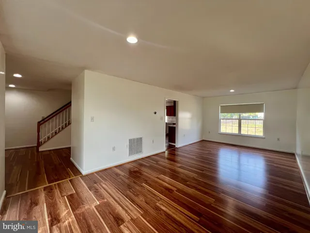 $2,600 | 210 Posting Way, Charles Town, WV 25414