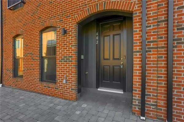 a view of entrance of the house