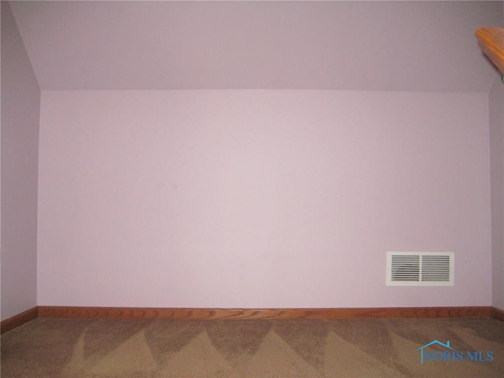 6062 Finzel Road Whitehouse, OH 43571 - Photo 19 of 27 Large landing area