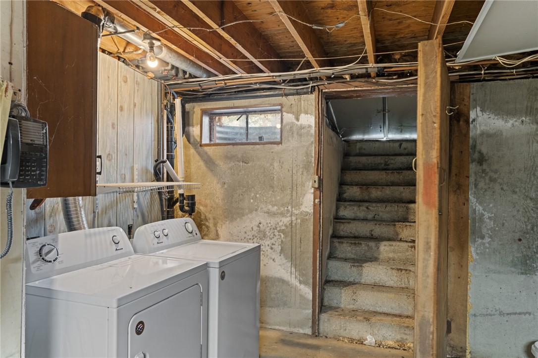 60 Meadowbrook Road Richmond, RI 02898 - Photo 27 of 44 Basement laundry & bulkhead to back