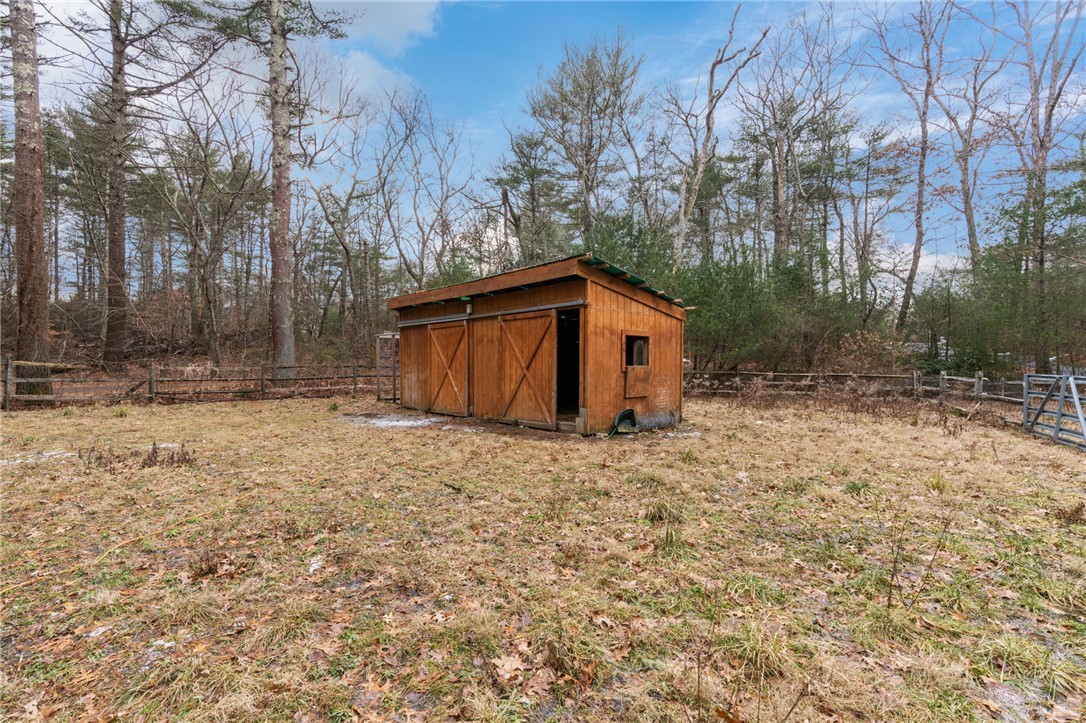 60 Meadowbrook Road Richmond, RI 02898 - Photo 39 of 44 Double run-in shelter