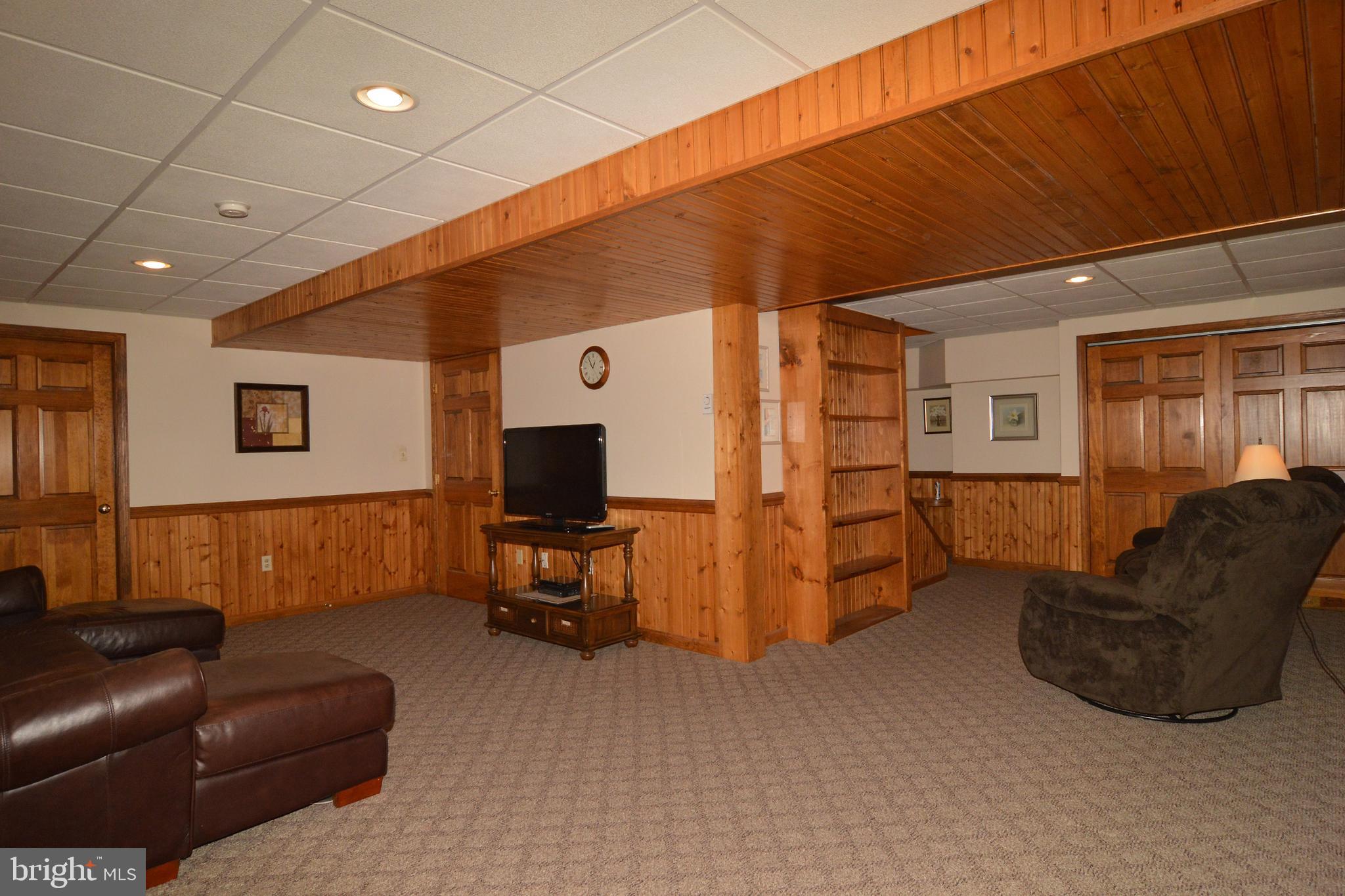 1110 Crest Road Leesport, PA 19533 - Photo 41 of 43 Gallery Image 41