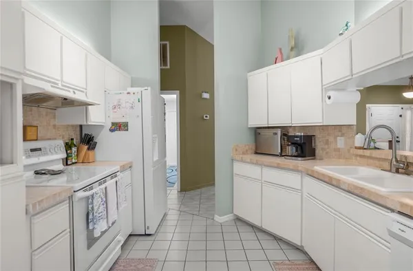 $365,000 | 826 East Gaines Lane, Hernando, FL 34442