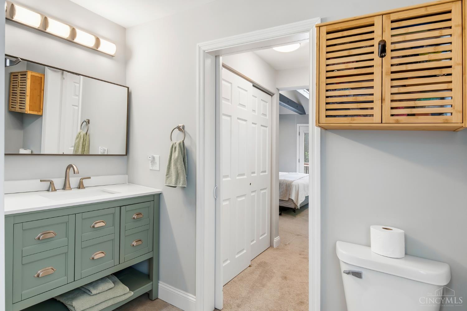 4638 Sycamore Road Cincinnati, OH 45242 - Photo 8 of 16