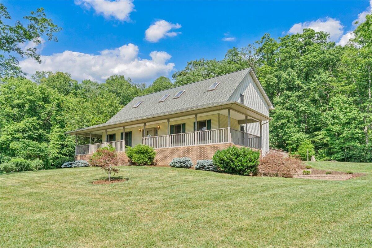 5145 Bradshaw Road Salem, VA 24153 - Photo 10 of 93 69-MIB02043