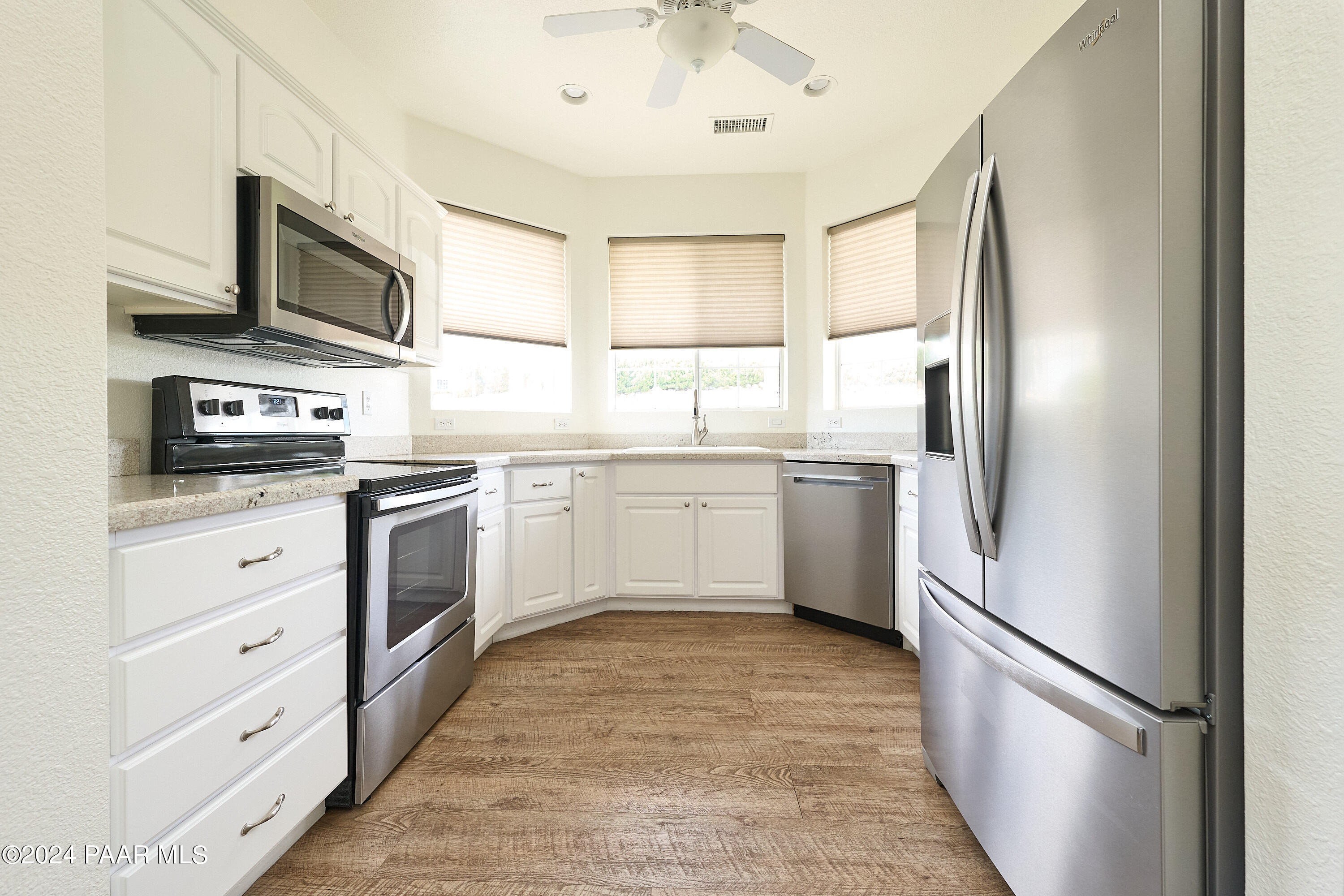 1900 Vine Road Prescott Valley, AZ 86314 - Photo 5 of 12 Vine-5