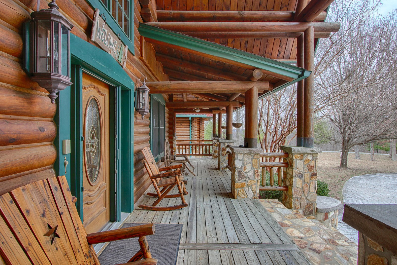 1240 Grape Rough Road Oneida, TN 37841 - Photo 16 of 40 a view of outdoor seating