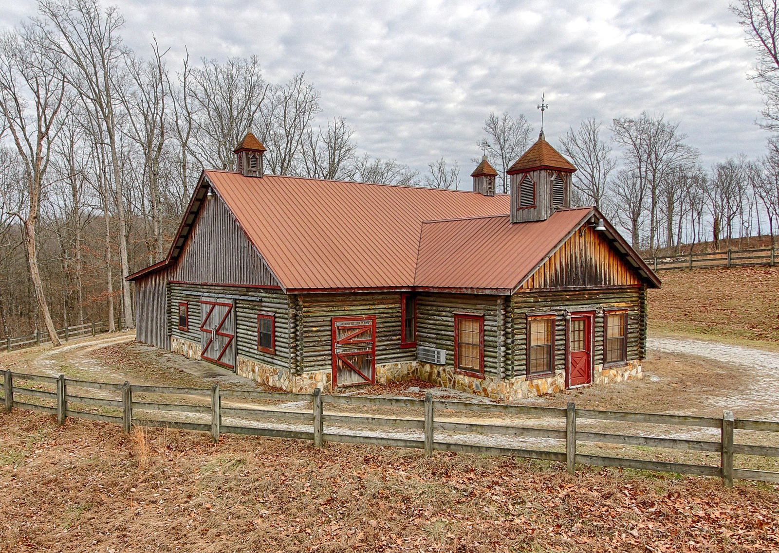 1240 Grape Rough Road Oneida, TN 37841 - Photo 5 of 40 a aerial view of a house