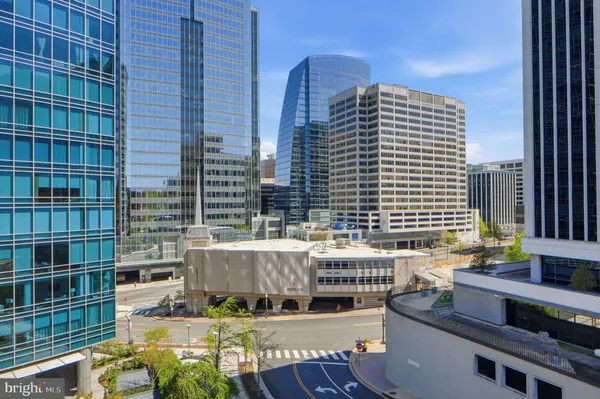 $1,149,000 | 1411 Key Boulevard, Unit 409, Arlington, VA 22209