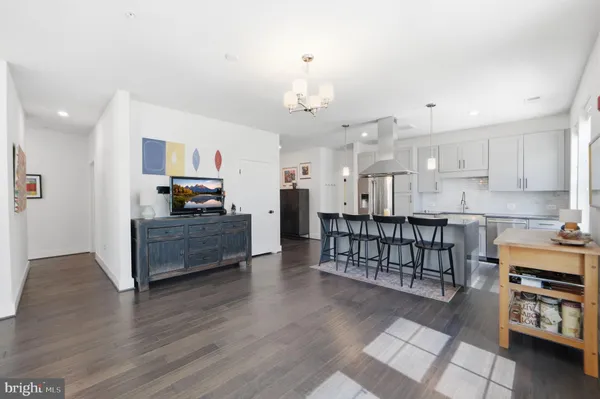 $1,149,000 | 1411 Key Boulevard, Unit 409, Arlington, VA 22209