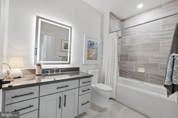 $1,149,000 | 1411 Key Boulevard, Unit 409, Arlington, VA 22209